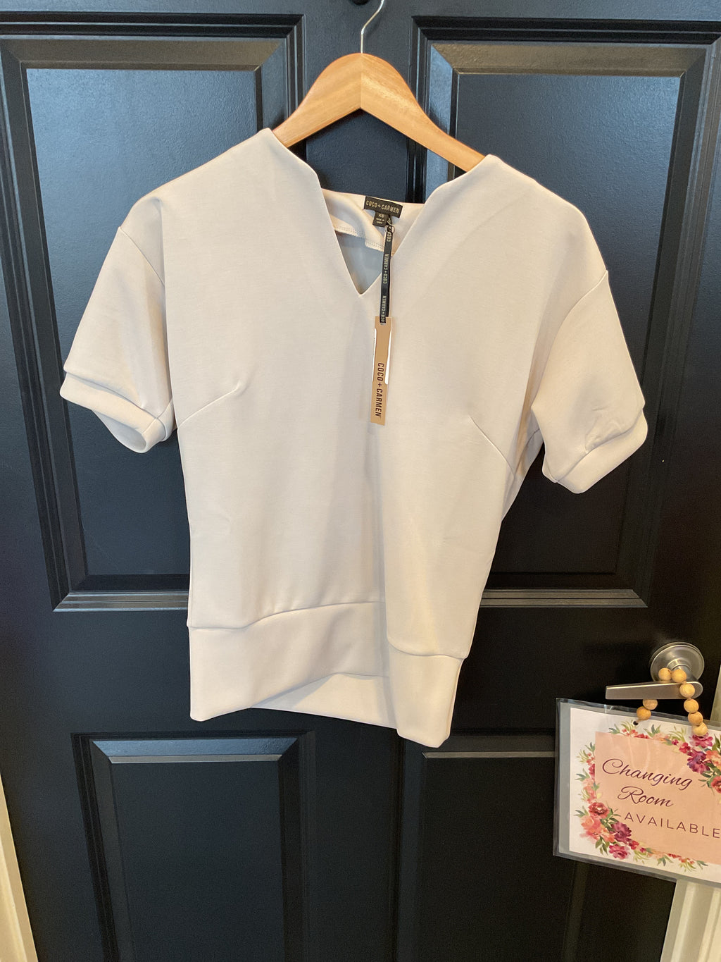 Hilarie VNeck Top
