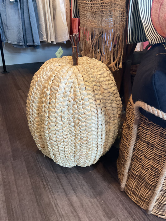 19.5” display basket weave pumpkin