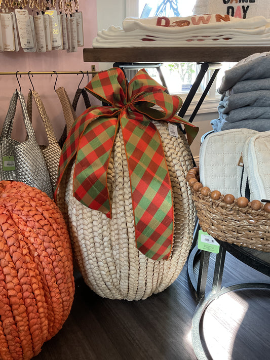 27.5” display basket weave pumpkin