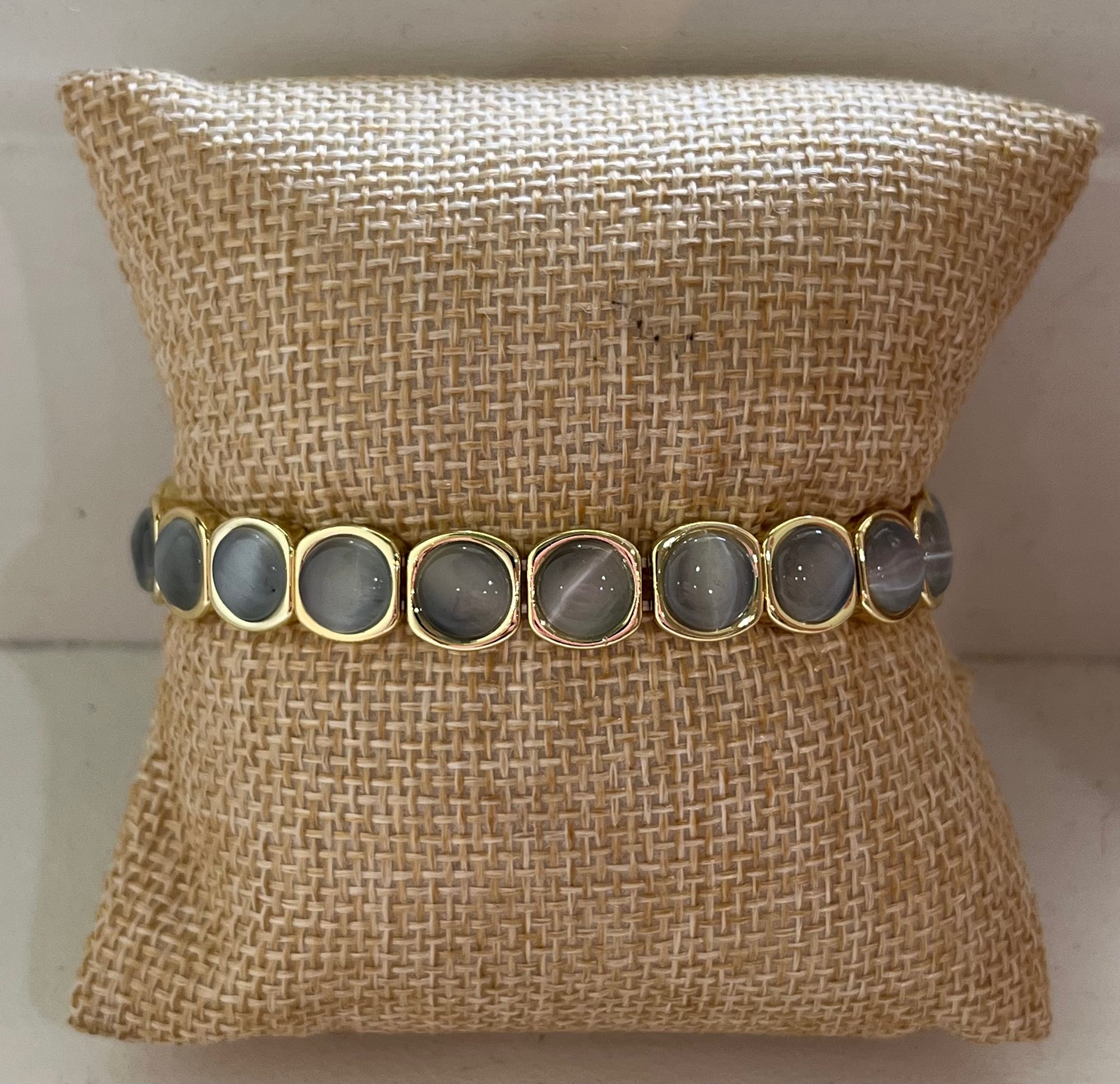 Cat Eye Large Stretch Bracelet