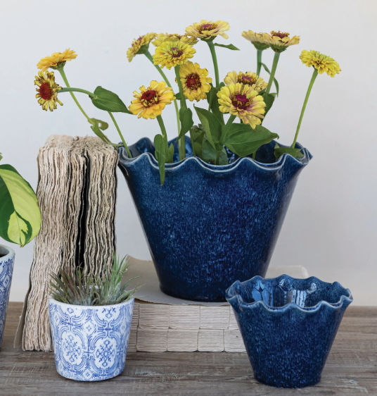 Stoneware Planter with Drainage Hole