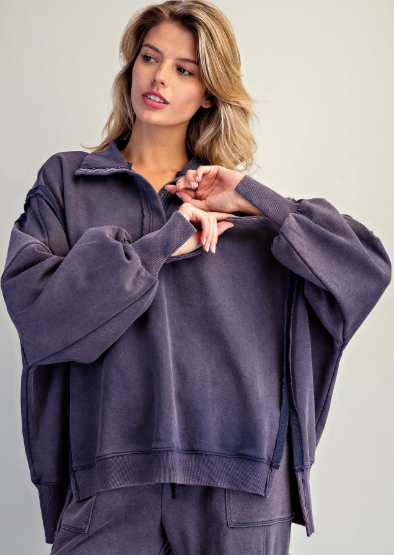 Snow Washed Long Sleeve Pull Over