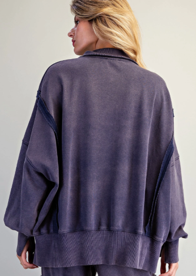 Snow Washed Long Sleeve Pull Over