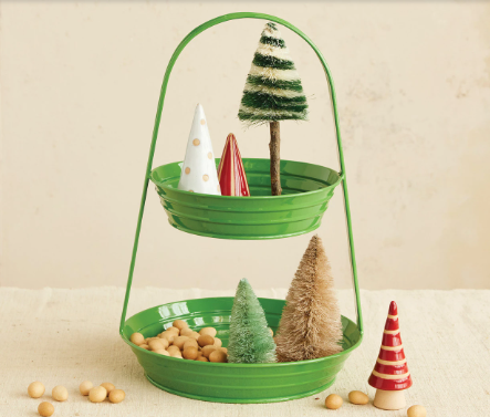 Decorative Metal Ribbed 2-Tier Tray