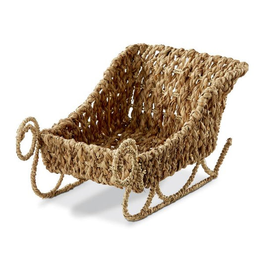 Seagrass sleigh decor